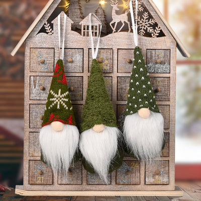 Weihnachtsdekorationen aus Strickanhängern | Festliche Weihnachtsdekorationen für Baum und Heimdekoration